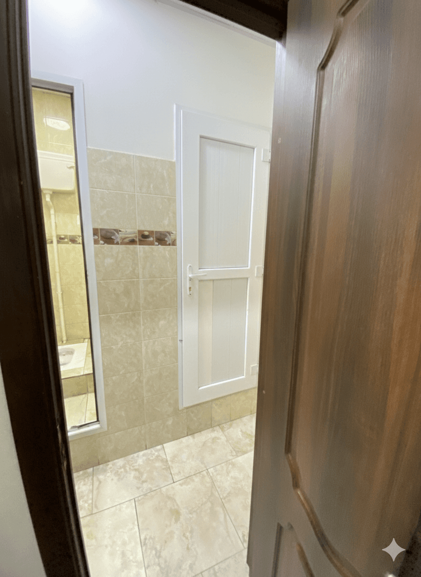 !Сдается коммерческое помещение! Турусбекова/Рыскулова. Первая линия Турусбекова! 9